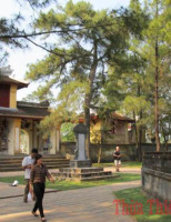 Chút tản mạn vườn chùa xứ Huế